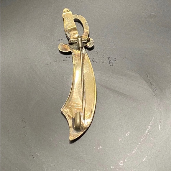 Victorian Antique Gold Filled Etched Scimitor Sword Pin Brooch - Picture 7 of 8